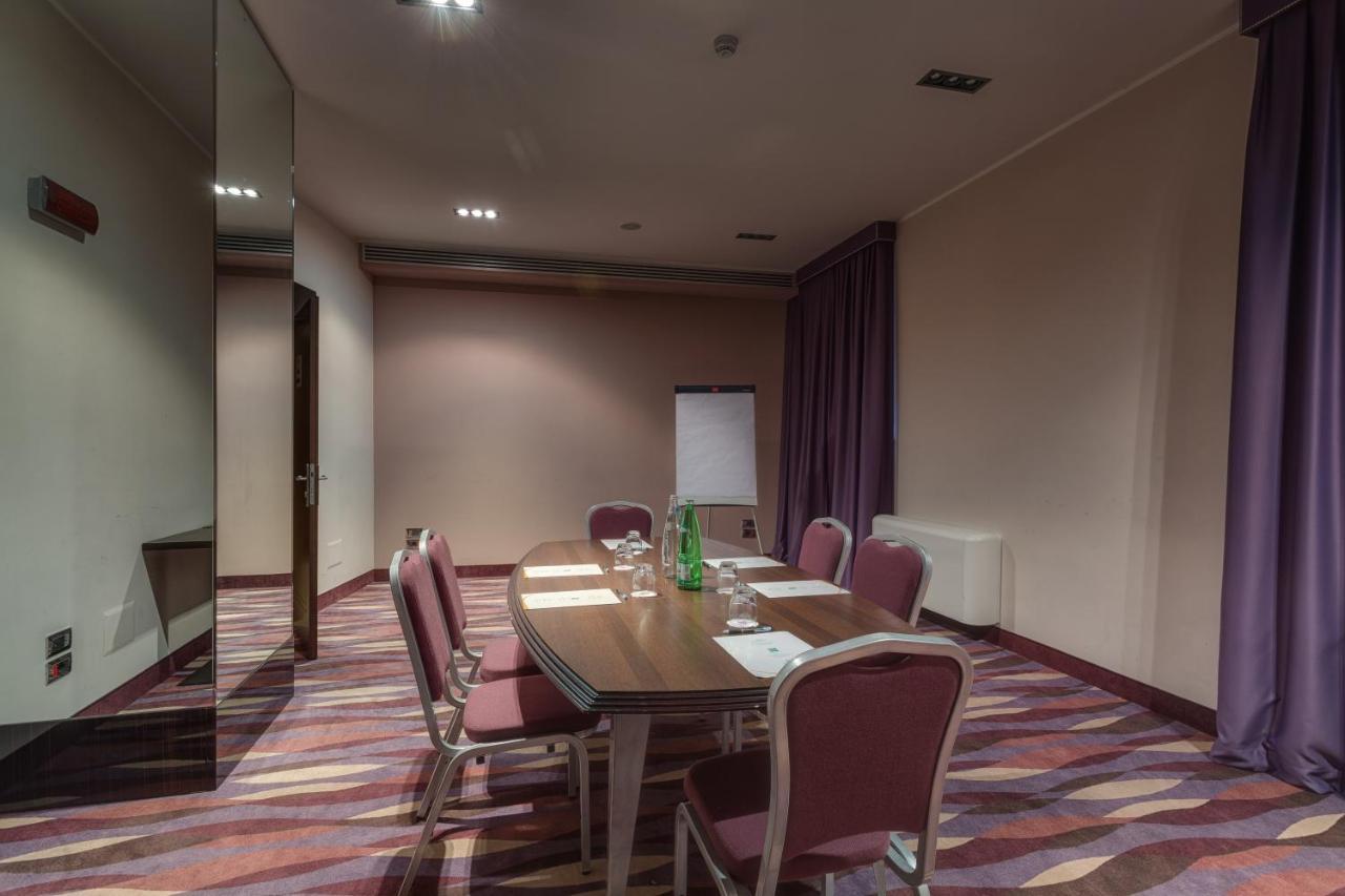 Quality Hotel Green Palace Monterotondo  Kültér fotó