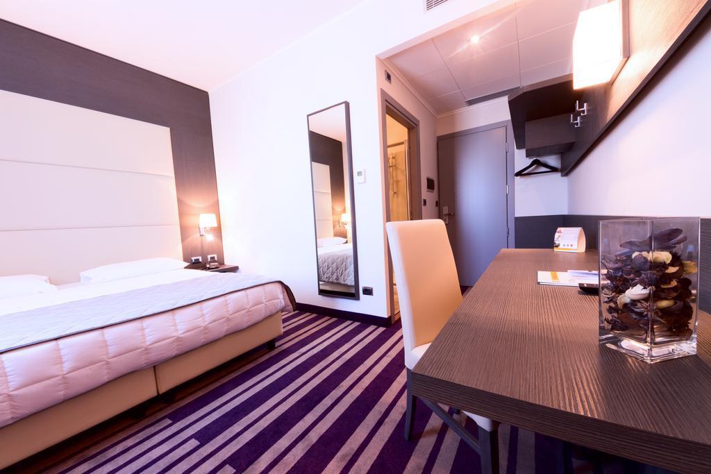 Quality Hotel Green Palace Monterotondo  Kültér fotó