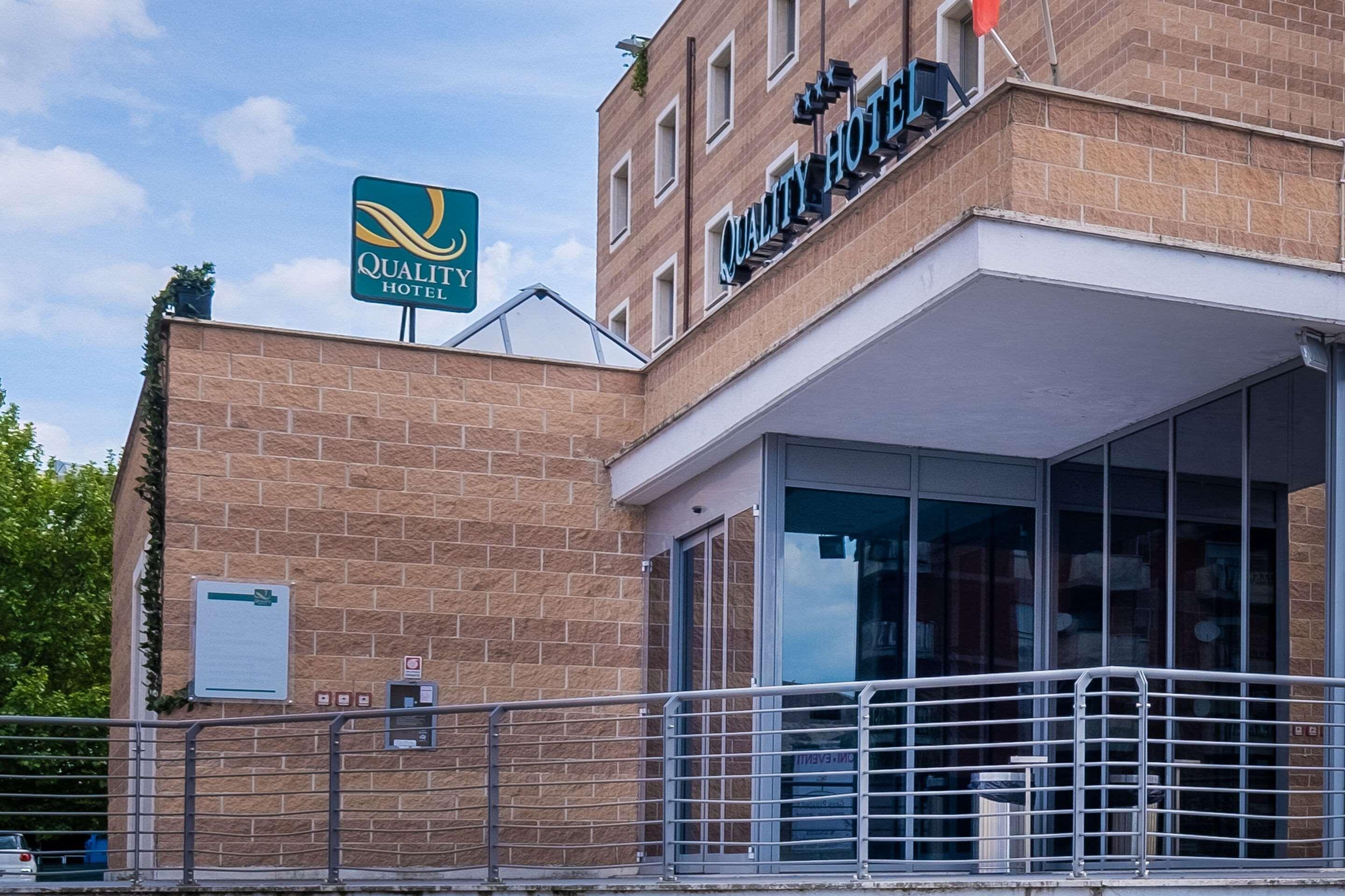 Quality Hotel Green Palace Monterotondo  Kültér fotó